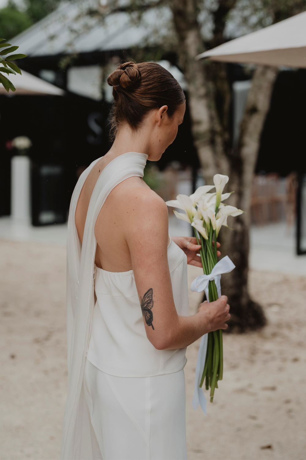 ESSENTIAL STRAPLESS TOP