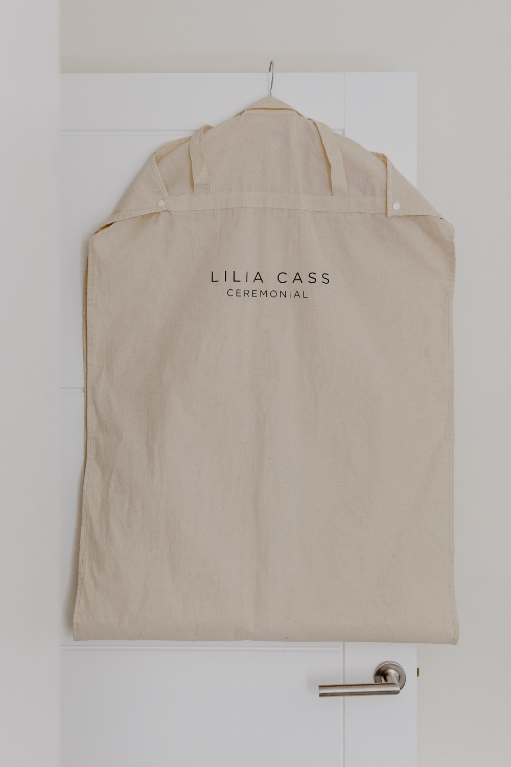COTTON GARMENT BAG