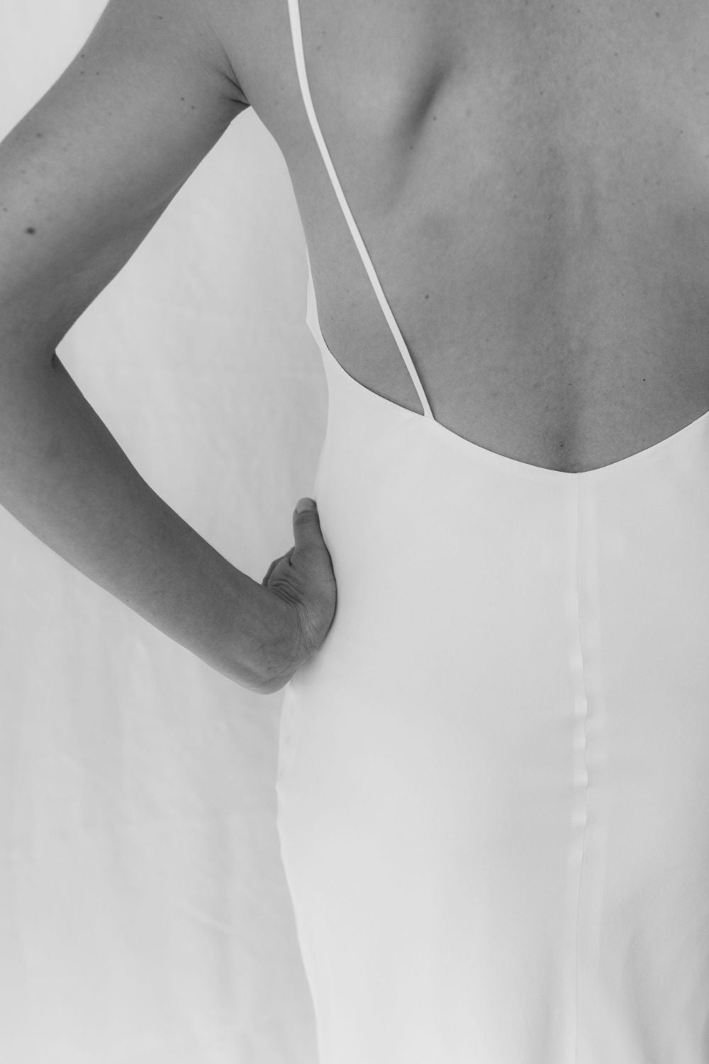 ESSENTIAL SLIP DRESS