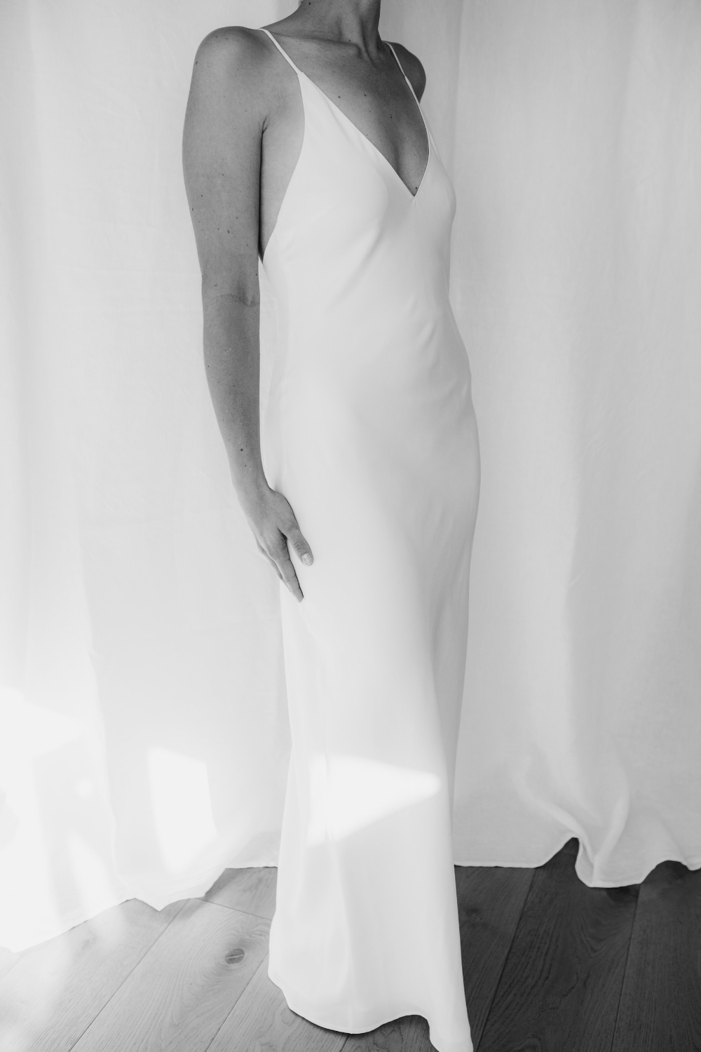 ESSENTIAL SLIP DRESS