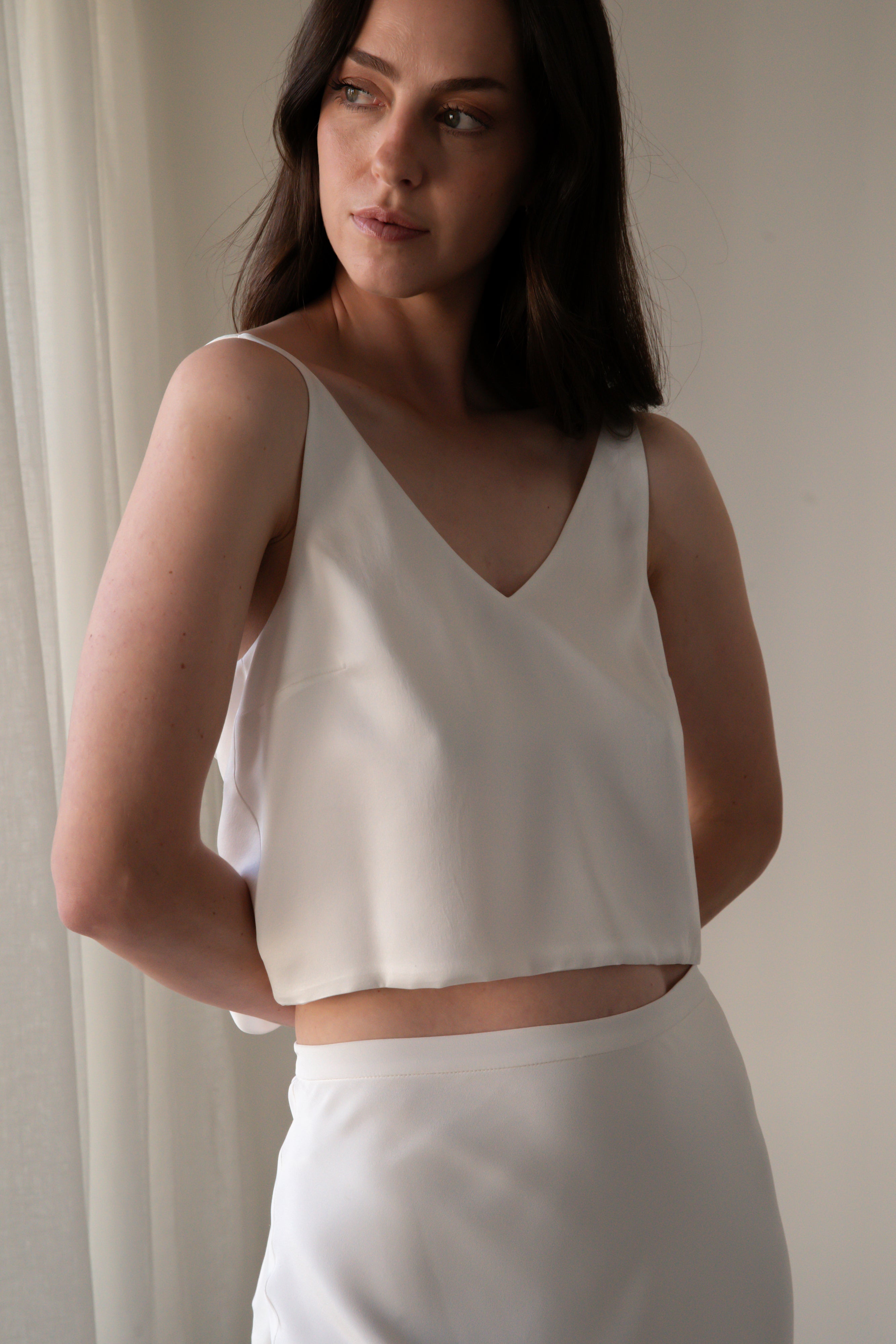 TIE BACK TOP