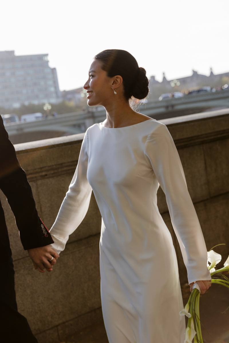 LITTLE WHITE SLEEVED DRESS