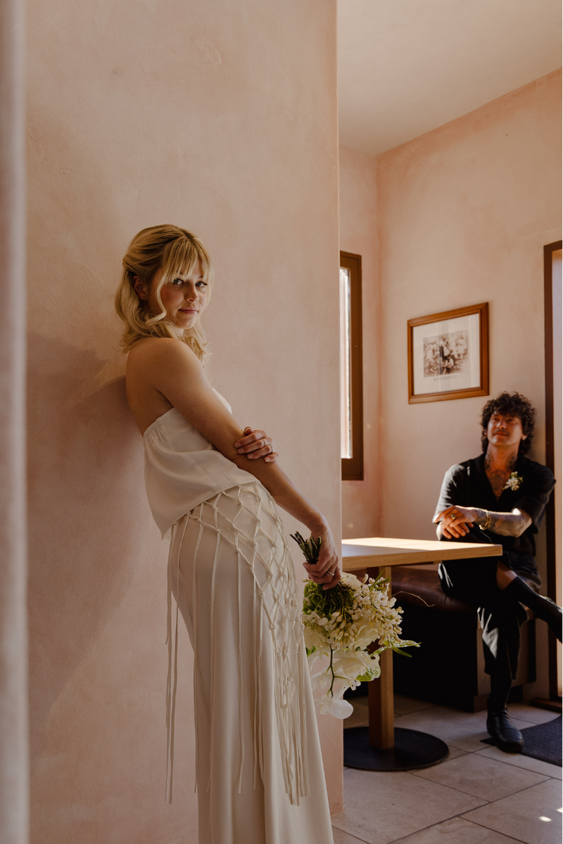 ESSENTIAL STRAPLESS TOP