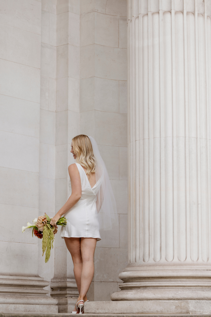 THE LITTLE WHITE DRESS - MINI